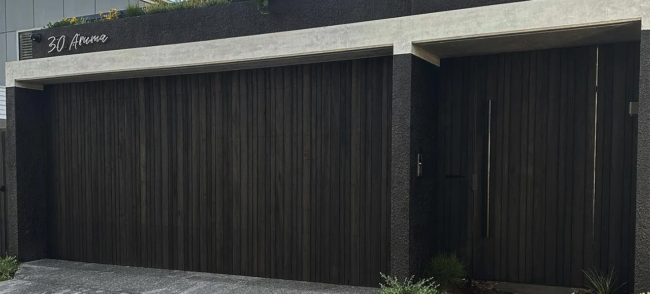 Shou Sugi Ban Charred Timber for Aruma Garage